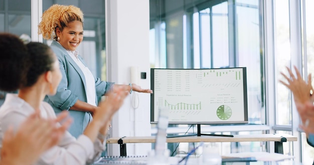 Retail accounting services for shop owners and operators
